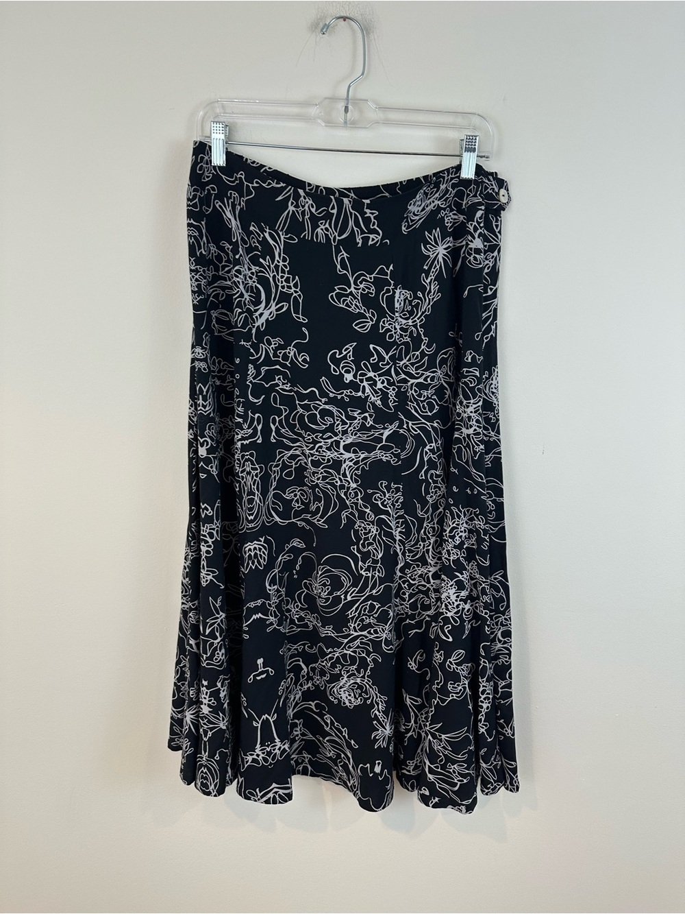 Soft Surroundings Black Floral Line Draw A-Line Skirt Midi Length Size Medium